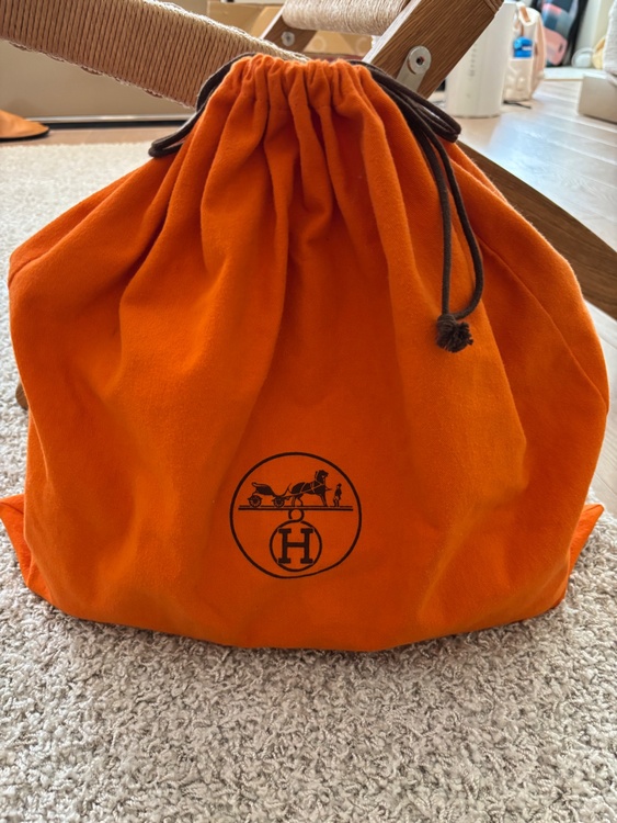 ヴァルパライソ（ブランドバッグ）の商品画像 - 査定依頼日：2026年1月17日 - 最高査定価格：105,000円