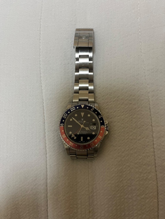 ロレックス GMTマスター Ｆ34309（高級時計）の商品画像 - 査定依頼日：2025年6月11日 - 最高査定価格：1,700,000円