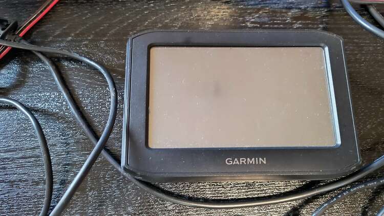 バイク用ナビ　ガーミン　ZUMO396（バイク用品）の商品画像 - 査定依頼日：2025年5月18日 - 最高査定価格：8,500円