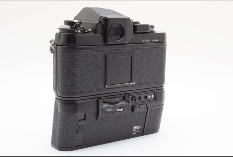 【動作良好品★】ニコン F3 Nikon F3 アイレベル + MD-4 #M1（カメラ）の商品画像 - 査定依頼日：2025年8月31日 - 最高査定価格：40,000円