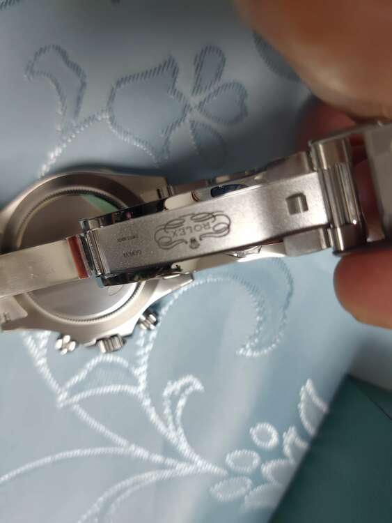 ロレックス デイトナ 11652（高級時計）の商品画像 - 査定依頼日：2025年1月25日 - 最高査定価格：3,300,000円