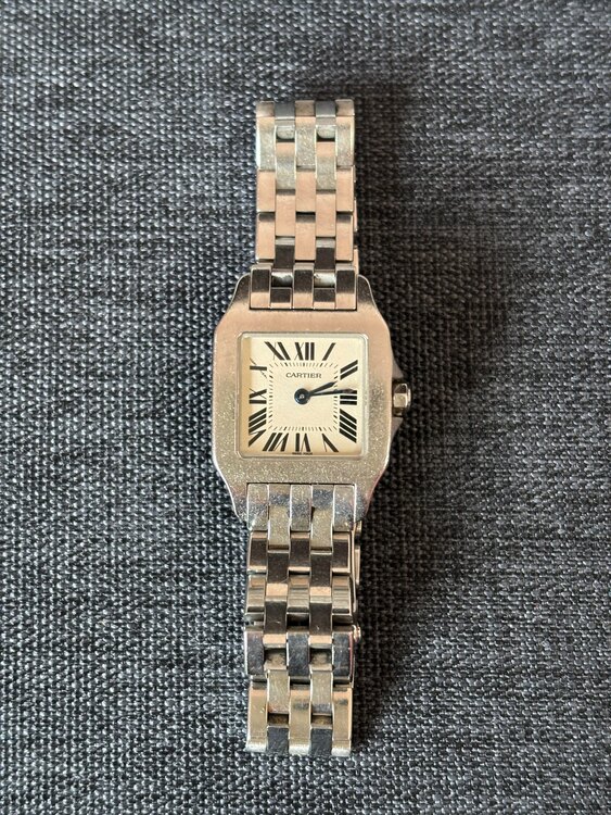 カルティエ サントス W25064Z（高級時計）の商品画像 - 査定依頼日：2025年5月25日 - 最高査定価格：410,000円