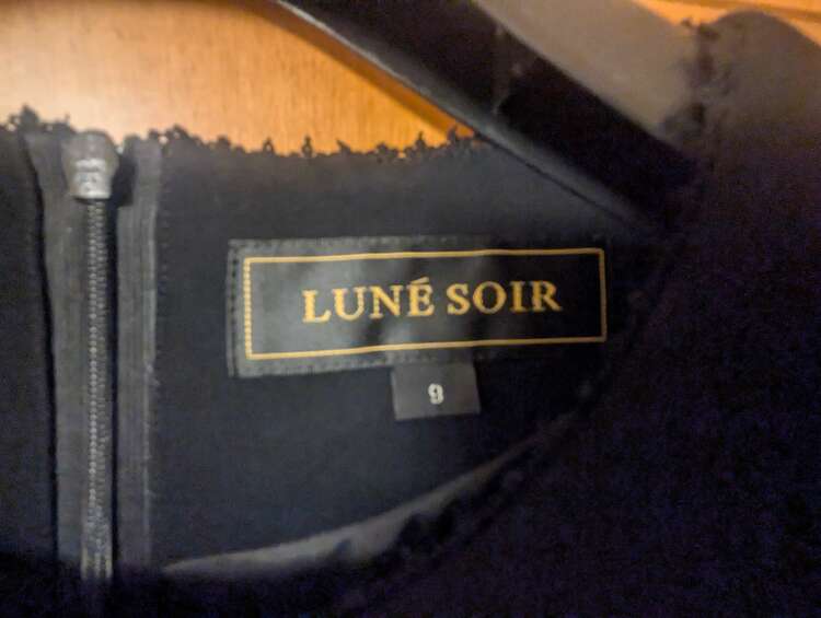 ワンピース（古着・ファッション）の商品画像 - 査定依頼日：2025年1月30日 - 最高査定価格：500円