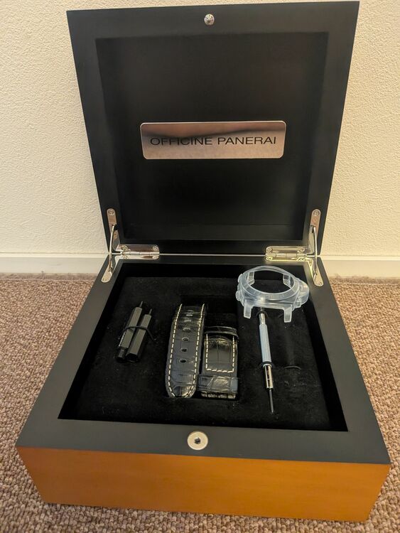 パネライ ルミノール PAM00312（高級時計）の商品画像 - 査定依頼日：2025年10月13日 - 最高査定価格：450,000円