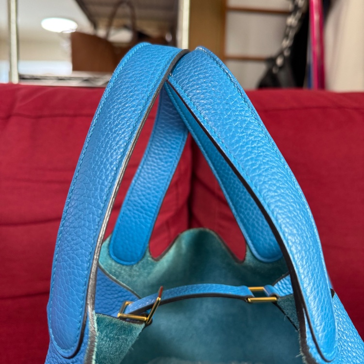 ピコタンロックMM（ブランドバッグ）の商品画像 - 査定依頼日：2025年12月16日 - 最高査定価格：400,000円