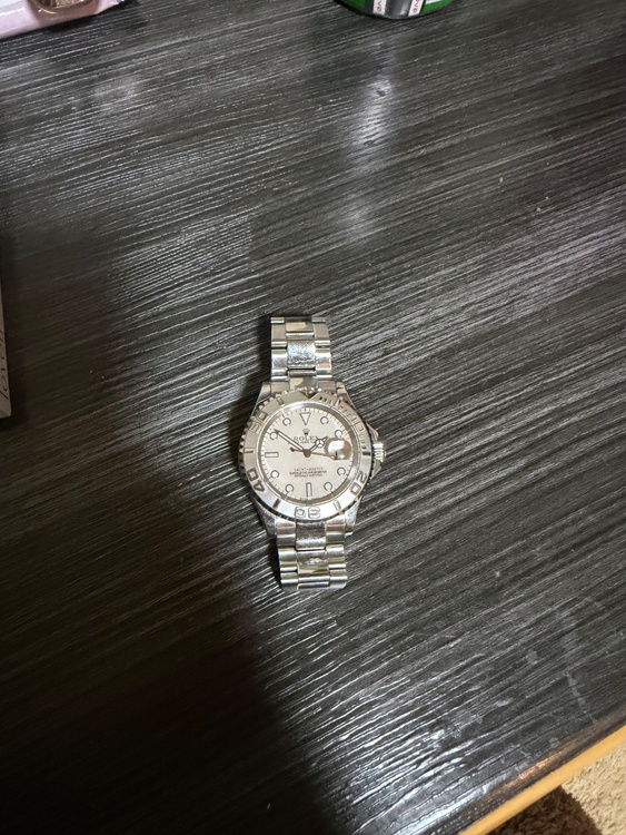 ロレックス ヨットマスター （高級時計）の商品画像 - 査定依頼日：2026年3月27日 - 最高査定価格：1,400,000円