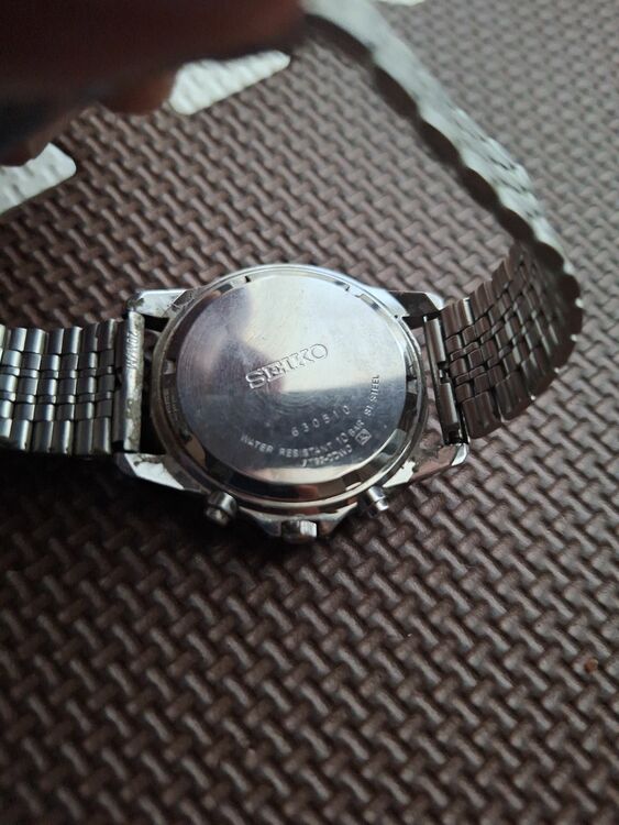 CHRONOGRAPH 100M（高級時計）の商品画像 - 査定依頼日：2025年7月15日 - 最高査定価格：1,000円