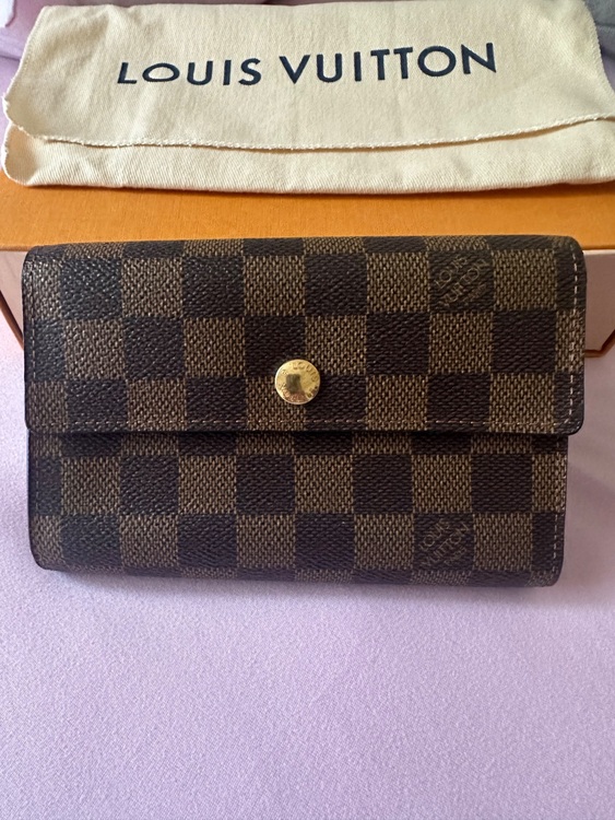 AB（ブランドバッグ）の商品画像 - 査定依頼日：2025年10月26日 - 最高査定価格：30,000円