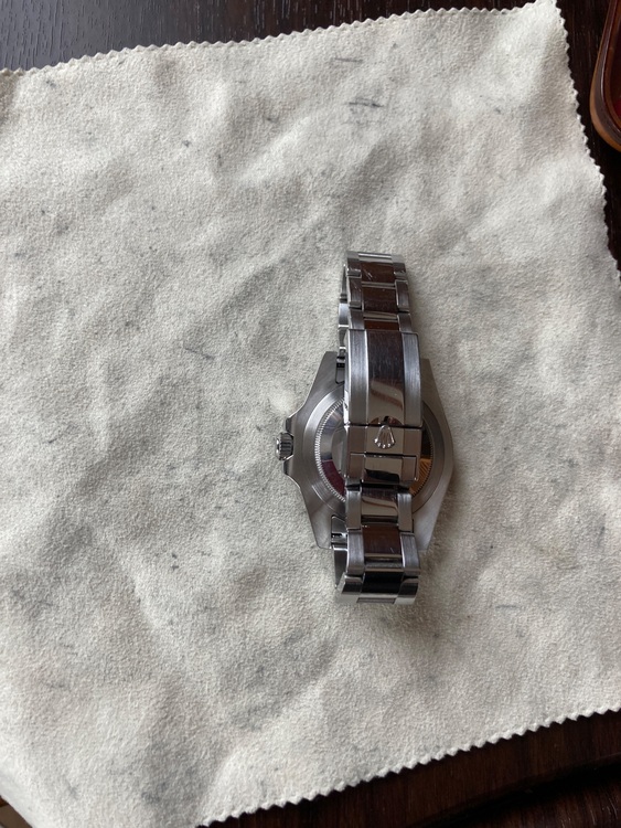 ロレックス GMTマスター 116710k（高級時計）の商品画像 - 査定依頼日：2025年10月18日 - 最高査定価格：1,800,000円