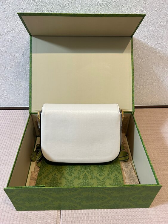 ホースビット1955 型番：658574（ブランドバッグ）の商品画像 - 査定依頼日：2025年1月10日 - 最高査定価格：150,000円