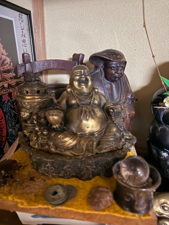 わからない（美術品・骨董品）の商品画像 - 査定依頼日：2026年3月1日 - 最高査定価格：100,000円