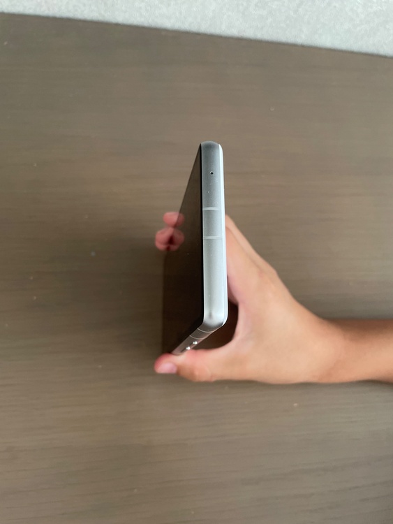 Pixel Pixel 7シリーズ SIMフリー（スマホ）の商品画像 - 査定依頼日：2026年9月27日 - 最高査定価格：12,500円
