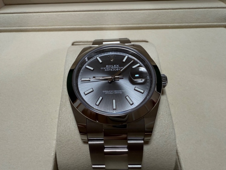 126300（高級時計）の商品画像 - 査定依頼日：2025年9月29日 - 最高査定価格：1,460,000円