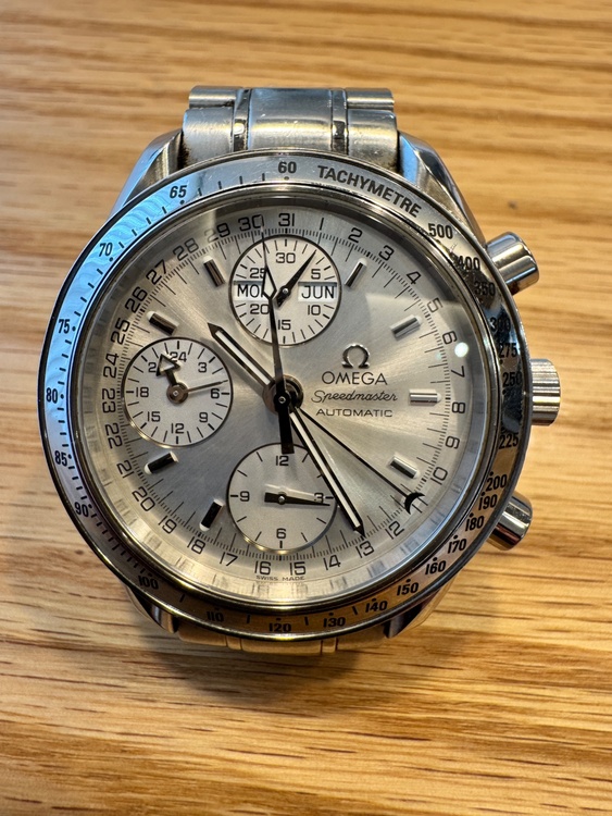 オメガ スピードマスター （高級時計）の商品画像 - 査定依頼日：2026年4月9日 - 最高査定価格：250,000円