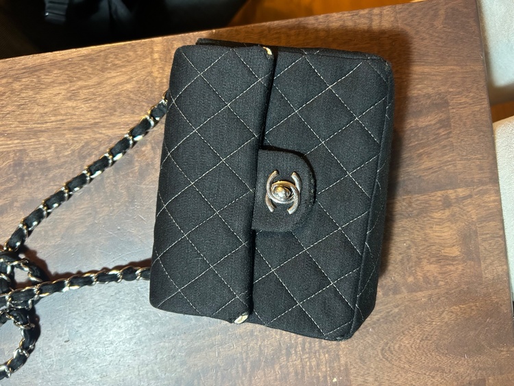 マトラッセ（ブランドバッグ）の商品画像 - 査定依頼日：2026年1月28日 - 最高査定価格：110,000円