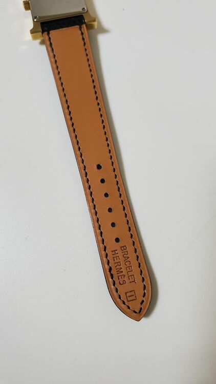 エルメス　Hウォッチ（高級時計）の商品画像 - 査定依頼日：2025年7月31日 - 最高査定価格：70,000円