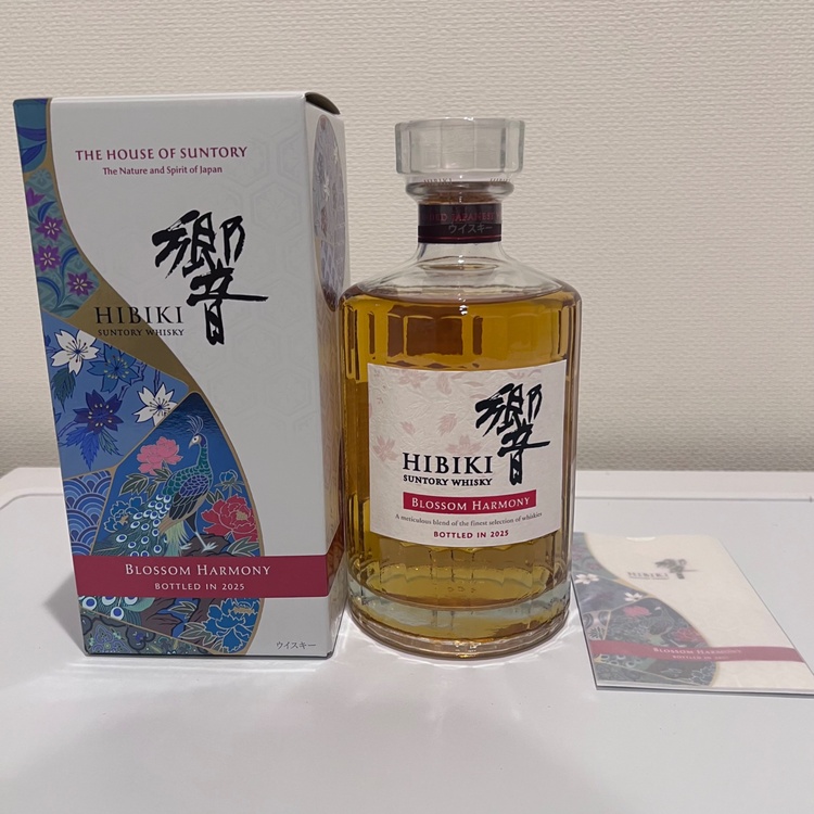 サントリー響 ブロッサムハーモニー2025（お酒）の商品画像 - 査定依頼日：2026年9月4日 - 最高査定価格：18,000円