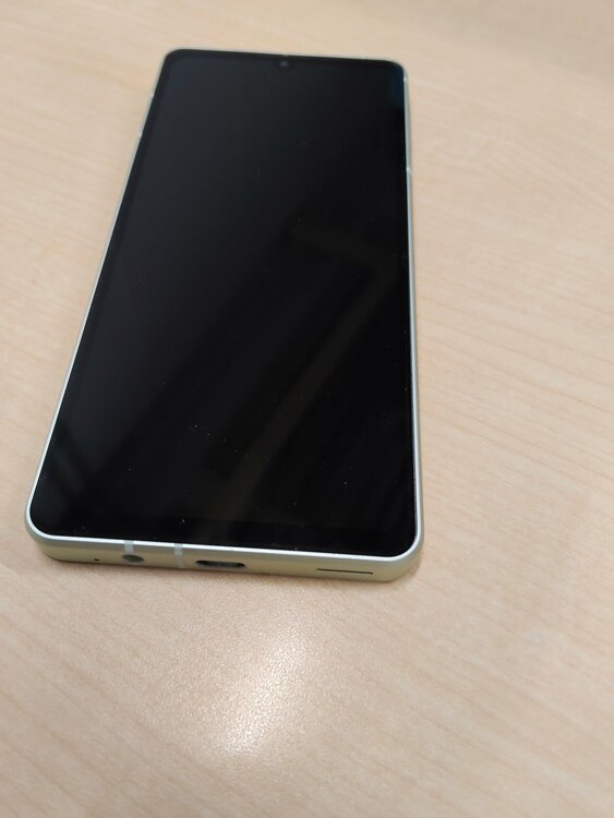 AQUOS AQUOS sense8 docomo（スマホ）の商品画像 - 査定依頼日：2026年7月14日 - 最高査定価格：10,000円