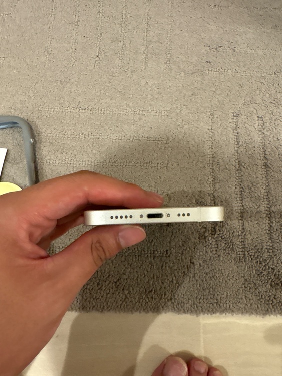 iPhone iPhone 12 64GB docomo（スマホ）の商品画像 - 査定依頼日：2026年8月25日 - 最高査定価格：25,000円