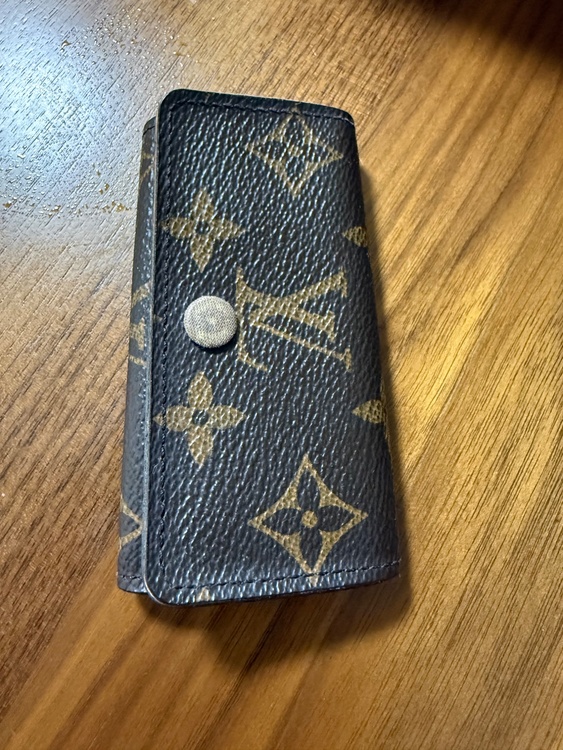 CT2107 LOUIS VUITTON（ブランド財布・小物）の商品画像 - 査定依頼日：2026年10月22日 - 最高査定価格：5,500円