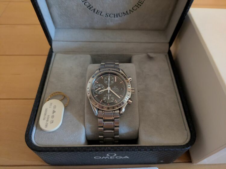 オメガ スピードマスター 3519 0（高級時計）の商品画像 - 査定依頼日：2025年8月17日 - 最高査定価格：390,000円