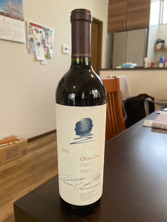 ワイン オーパスワン （お酒）の商品画像 - 査定依頼日：2025年3月12日 - 最高査定価格：115,000円