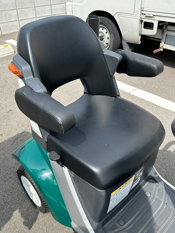 HONDA モンパルML200（カー用品）の商品画像 - 査定依頼日：2025年4月24日 - 最高査定価格：55,000円