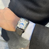 ヴィンテージ 1945 グレー 日本限定モデル（高級時計）の商品画像 - 査定依頼日：2025年10月3日 - 最高査定価格：600,000円