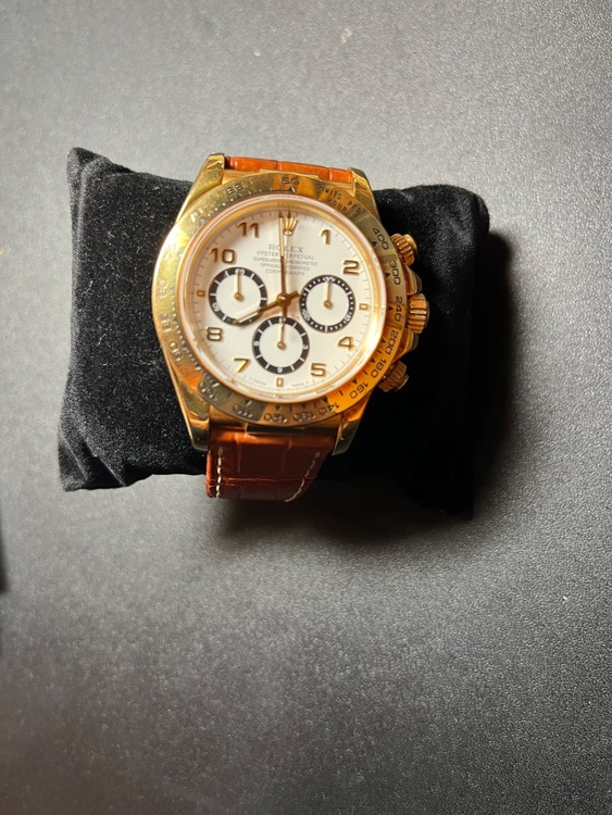 ロレックス デイトナ 16518（高級時計）の商品画像 - 査定依頼日：2025年11月16日 - 最高査定価格：3,800,000円