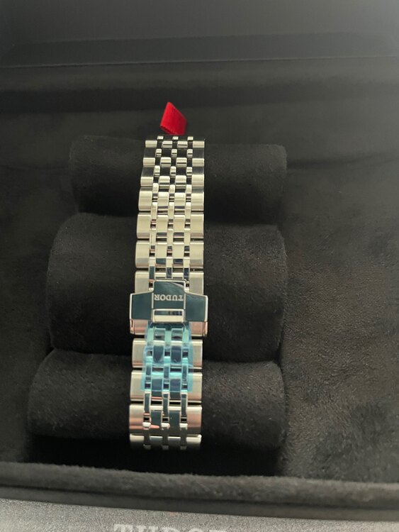 チューダー その他 M91450-000（高級時計）の商品画像 - 査定依頼日：2025年1月31日 - 最高査定価格：250,000円