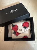 コーチ財布（ブランド財布・小物）の商品画像 - 査定依頼日：2025年6月20日 - 最高査定価格：3,500円