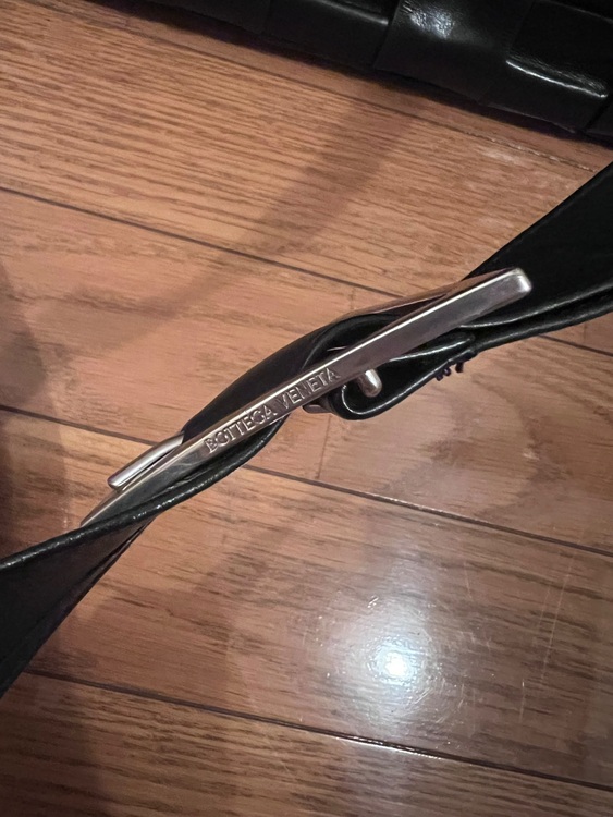 ボッテガ・ヴェネタ  （ブランドバッグ）の商品画像 - 査定依頼日：2025年9月21日 - 最高査定価格：100,000円