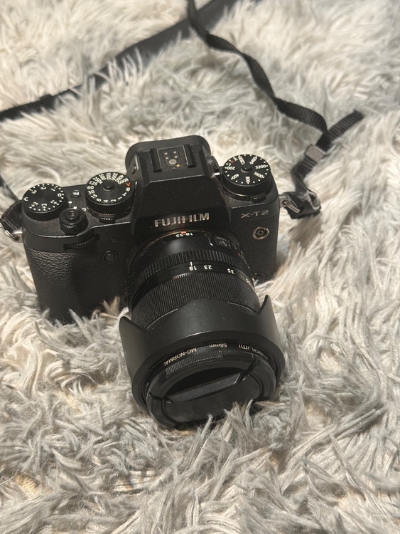 ボディXT-2、レンズXF18-55mmF2.8-4 R LM OIS（カメラ）の商品画像 - 査定依頼日：2026年1月29日 - 最高査定価格：85,000円