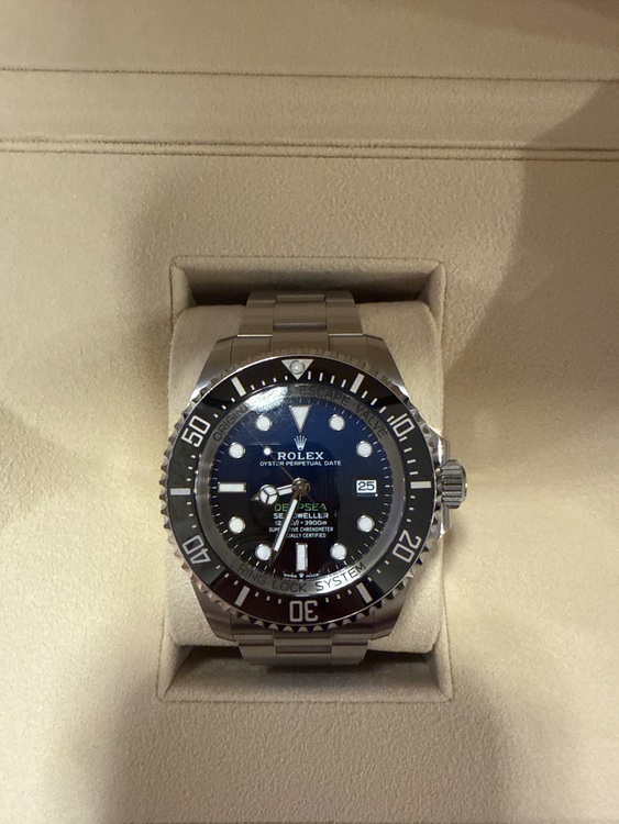 ディープシー　Dブルー文字盤（高級時計）の商品画像 - 査定依頼日：2025年10月8日 - 最高査定価格：2,230,000円