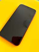 356809111695130（スマホ）の商品画像 - 査定依頼日：2023年9月24日 - 最高査定価格：28,000円