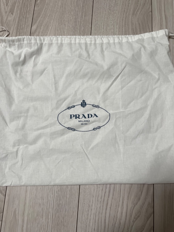 レザーハンドバッグ（ブランドバッグ）の商品画像 - 査定依頼日：2025年12月8日 - 最高査定価格：220,000円