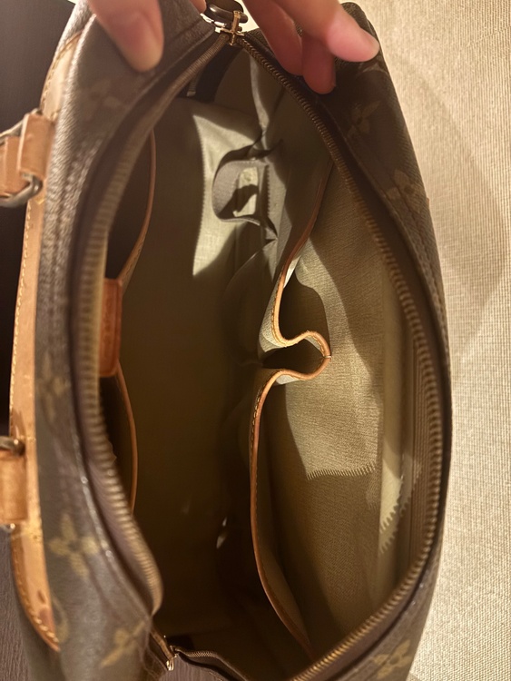 ルイヴィトン モノグラム （ブランドバッグ）の商品画像 - 査定依頼日：2026年1月6日 - 最高査定価格：55,000円