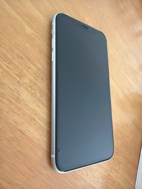 iPhoneXR（スマホ）の商品画像 - 査定依頼日：2026年1月13日 - 最高査定価格：12,000円