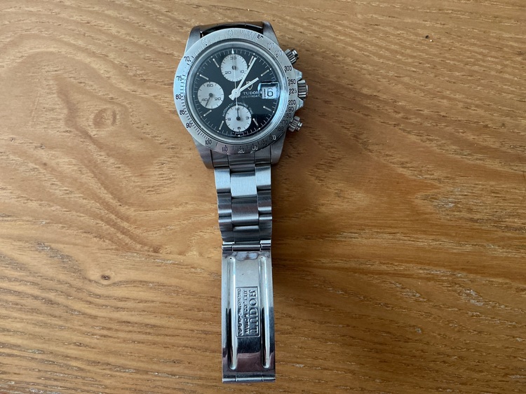 チューダー その他 クロnタイム79180（高級時計）の商品画像 - 査定依頼日：2025年7月5日 - 最高査定価格：550,000円