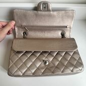 マトラッセ（ブランドバッグ）の商品画像 - 査定依頼日：2025年8月28日 - 最高査定価格：700,000円