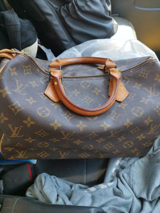 ルイビトンスピーディ30（ブランドバッグ）の商品画像 - 査定依頼日：2025年4月21日 - 最高査定価格：31,000円