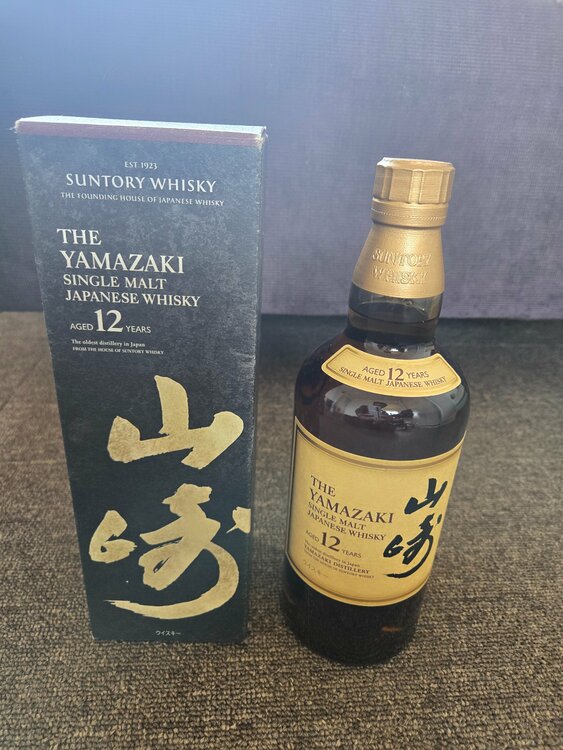 山崎12年（お酒）の商品画像 - 査定依頼日：2026年3月26日 - 最高査定価格：20,600円