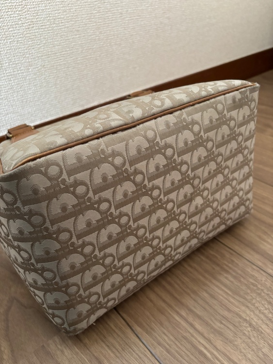 ディオール  （ブランドバッグ）の商品画像 - 査定依頼日：2026年2月17日 - 最高査定価格：70,000円