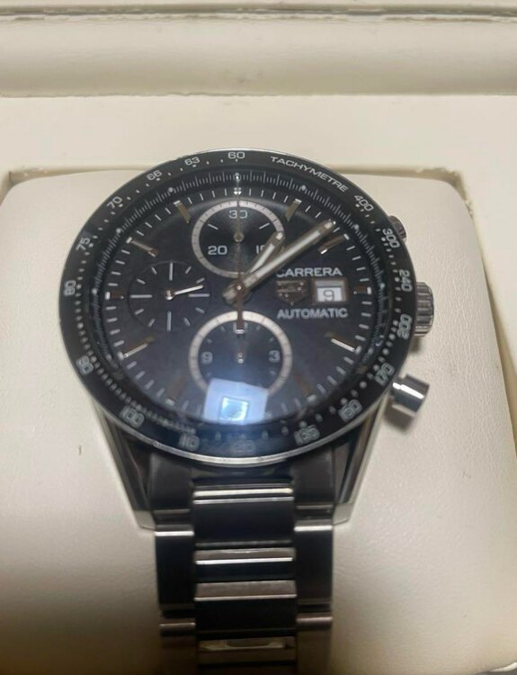 タグホイヤー カレラ cv201AJ.BA071（高級時計）の商品画像 - 査定依頼日：2025年5月31日 - 最高査定価格：240,000円