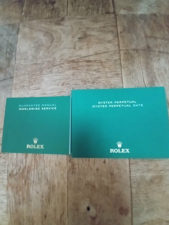 ロレックス パーペチュアル ref 12430（高級時計）の商品画像 - 査定依頼日：2026年4月11日 - 最高査定価格：100,000円