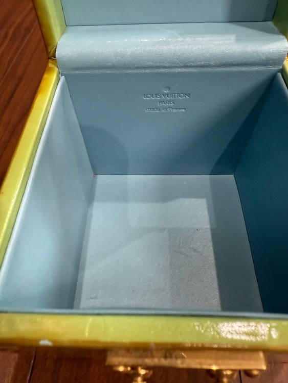 ルイヴィトン　ブリーカー（ブランドバッグ）の商品画像 - 査定依頼日：2026年2月15日 - 最高査定価格：65,000円