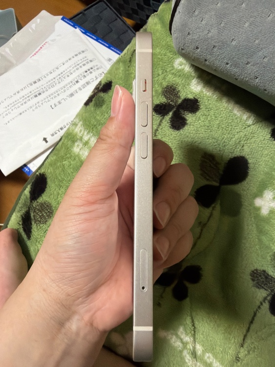 iPhone13（スマホ）の商品画像 - 査定依頼日：2026年8月21日 - 最高査定価格：40,000円