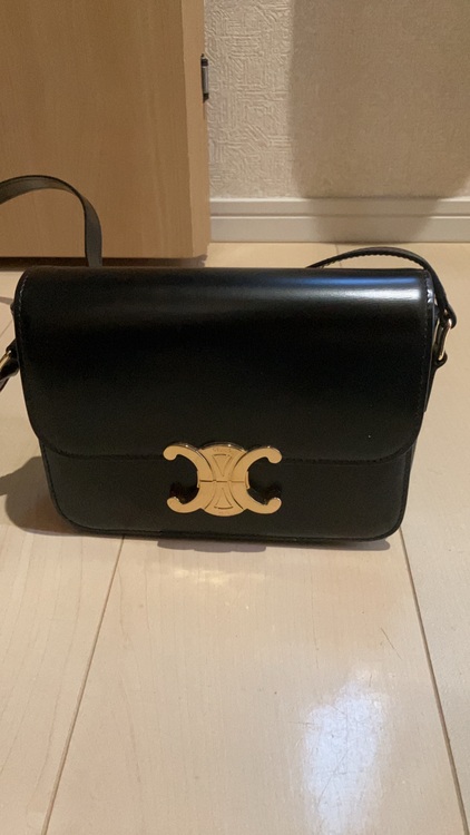 セリーヌ  （ブランドバッグ）の商品画像 - 査定依頼日：2025年7月31日 - 最高査定価格：230,000円