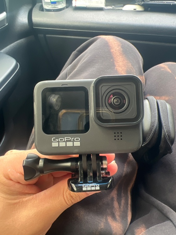 GoPro HERO9 Black（カメラ）の商品画像 - 査定依頼日：2026年9月22日 - 最高査定価格：11,000円