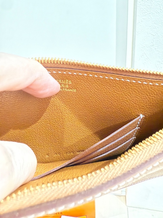 ジップアンドゴートゥーゴーシェーヌダンクル（ブランドバッグ）の商品画像 - 査定依頼日：2026年1月7日 - 最高査定価格：300,000円